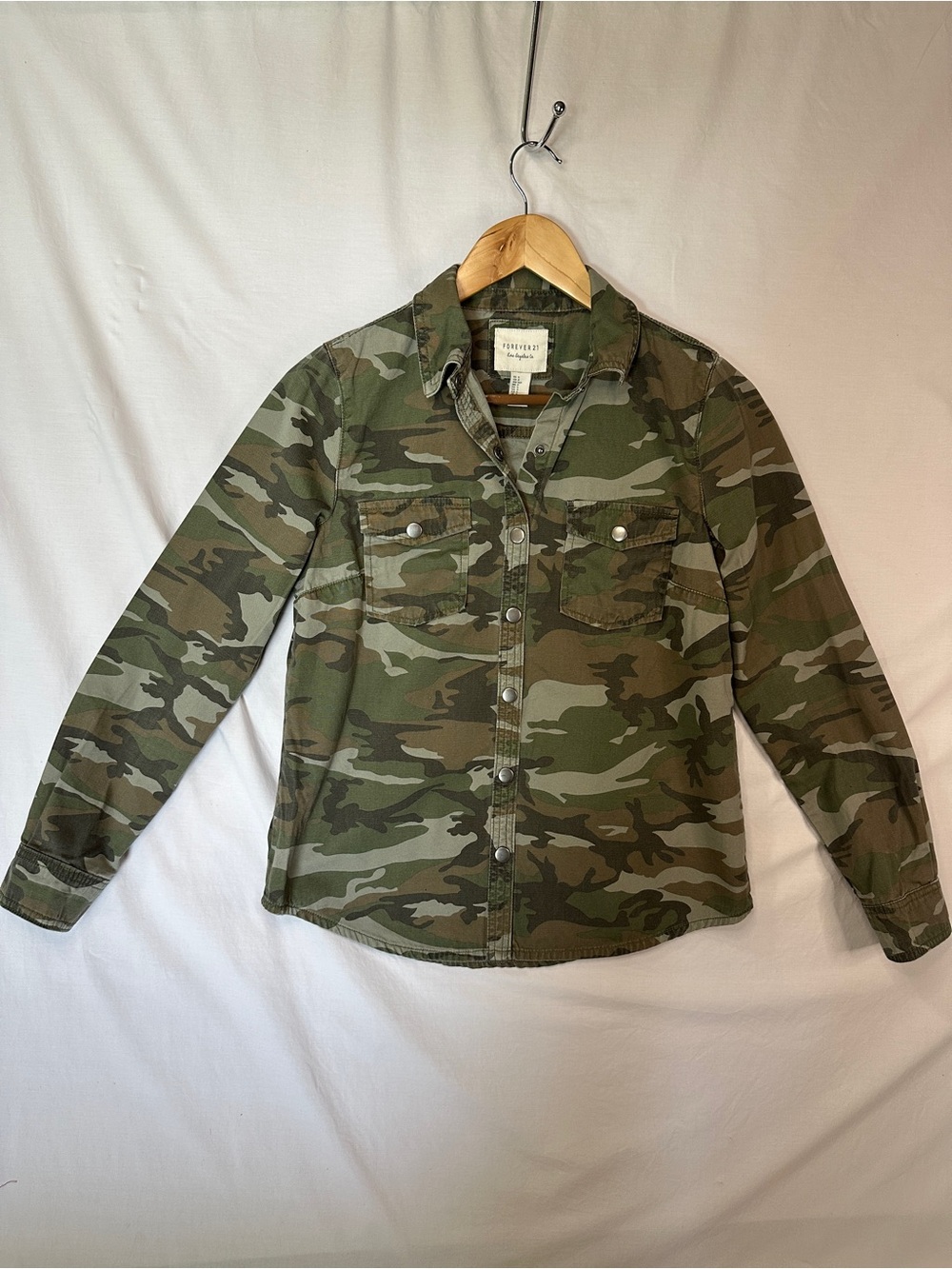 Forever 21 Camo Button-Down Shirt Jacket - Green Camouflage